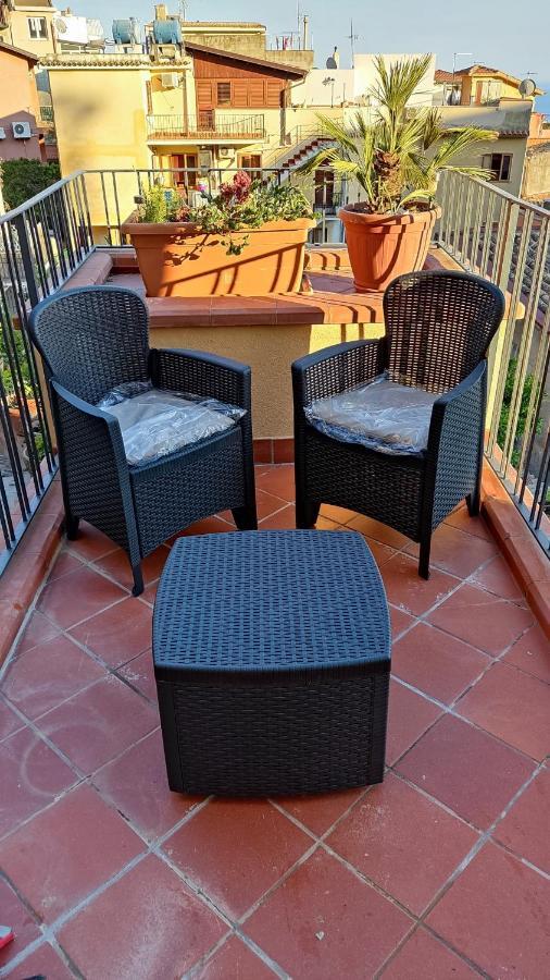 הוילה טאורמינה Casa Vacanza Da.Ri. מראה חיצוני תמונה